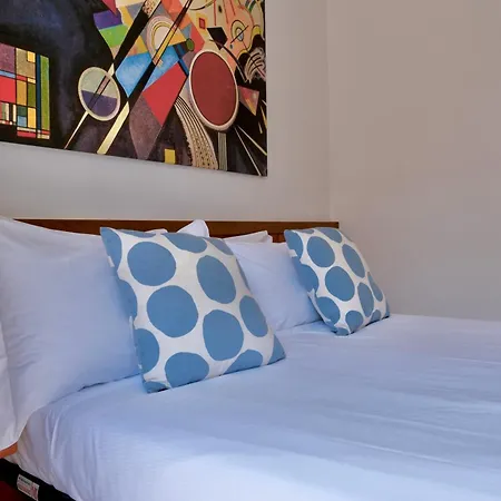 Milano Hotel 3*